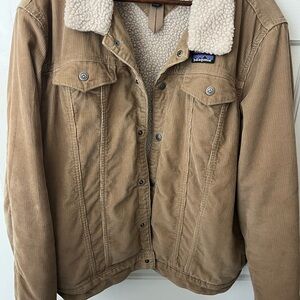 Patagonia Men’s Brown Corduroy Jacket with Cream Sherpa Lining